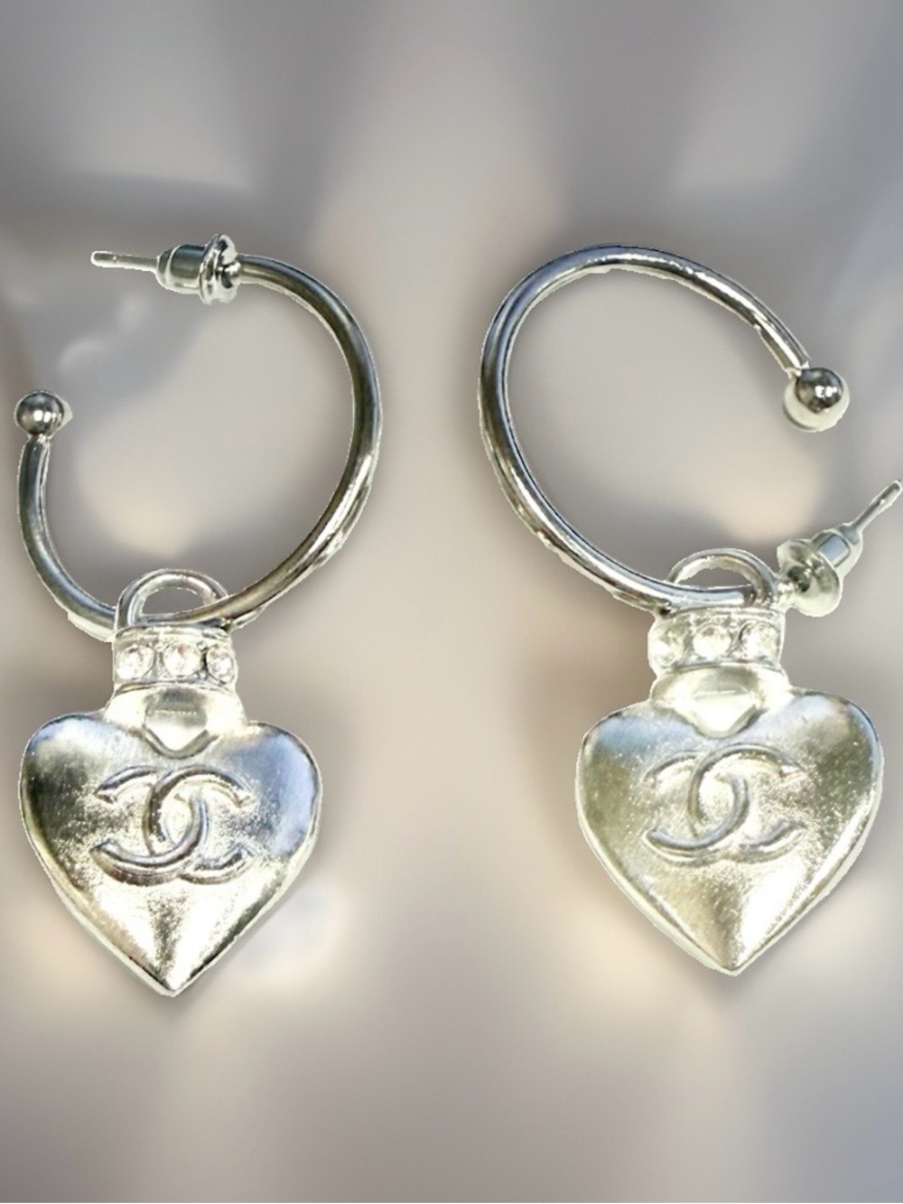 Vintage and timeless classic earrings